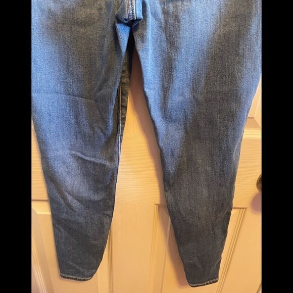 American eagle Ne(X)t level stretch.  Curvy highest rise jeggings sz 4 short - Picture 6 of 9